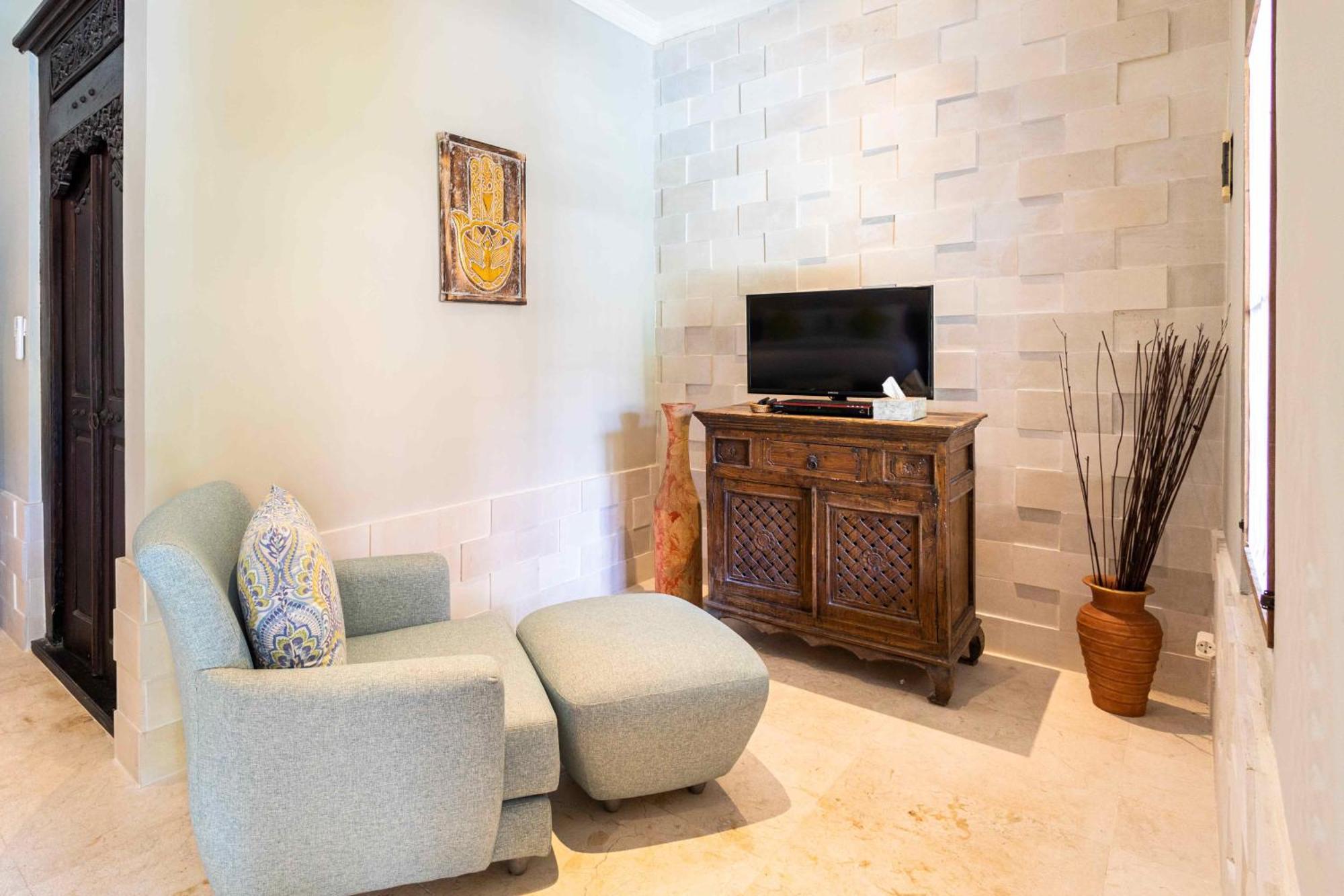 Villa Nesanur - Comfortable & Spacious Beachside Sanur Ngoại thất bức ảnh