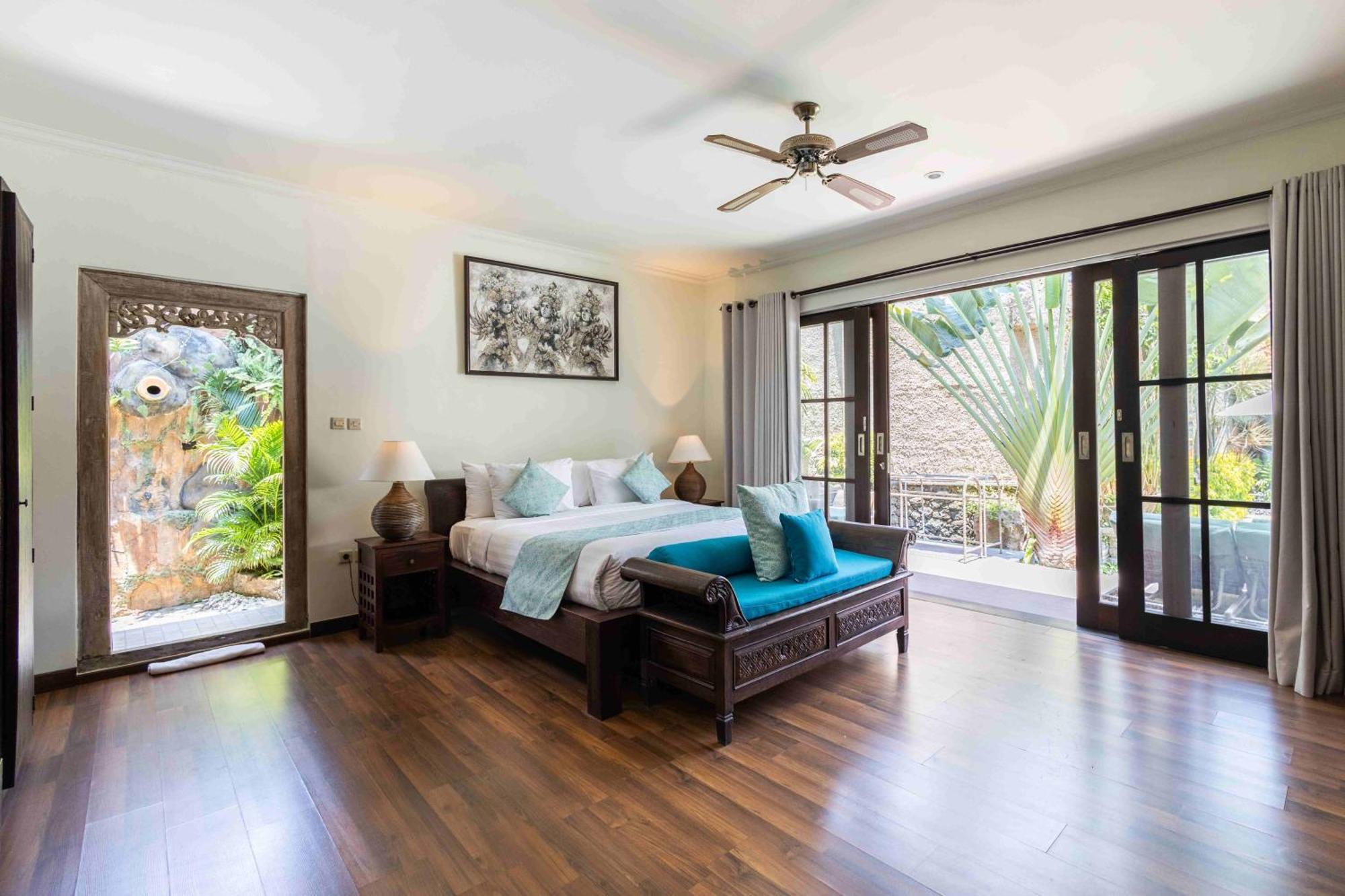 Villa Nesanur - Comfortable & Spacious Beachside Sanur Ngoại thất bức ảnh